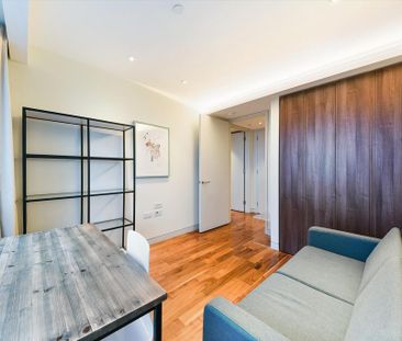 2 bedroom flat to rent - Photo 2