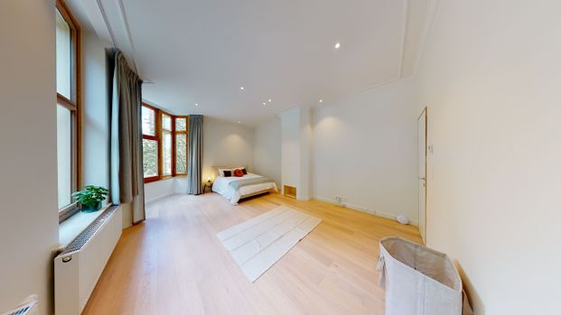 Spacious and luxurious room with view over Muinkpark - Gent - Photo 1