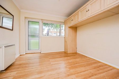 Acresgate Court - Photo 2