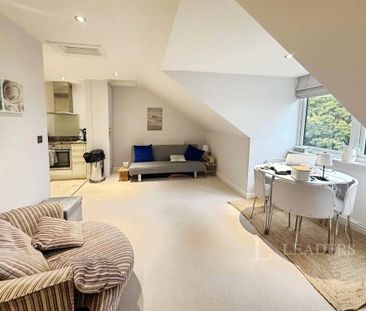 2 bedroom flat to rent - Photo 6