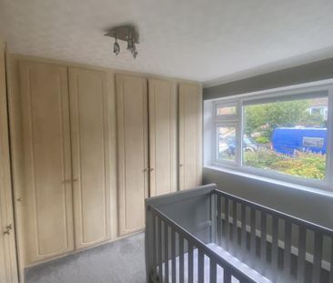 3 bedroom semi-detached house to rent - Photo 3