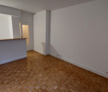 location Appartement T1 DE 22.1m² À PARIS - Photo 3