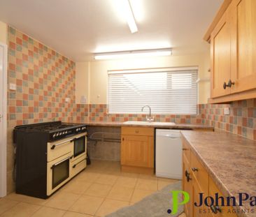 Manfield Avenue, Walsgrave, Coventry, CV2 2QF - Photo 6