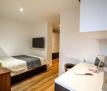 Studio to rent - Photo 1