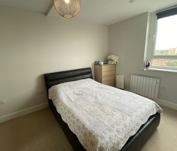 Southgate, STEVENAGE - Photo 3