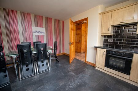 14a Dún Na Rí, Buncrana, Co. Donegal F93 D780 - Photo 4