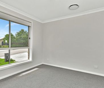 Brand new - Four Bedroom Duplex - Photo 5