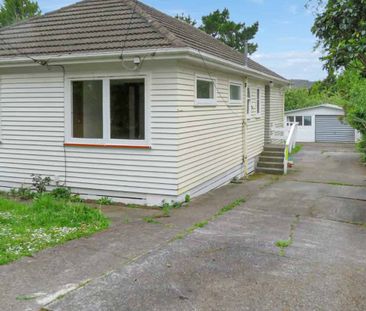 3-BED FAMILY HOME! - Photo 4