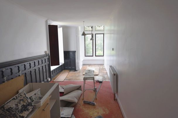 2 bedroom Flat in Towers Flat 3, Leeds - Photo 1