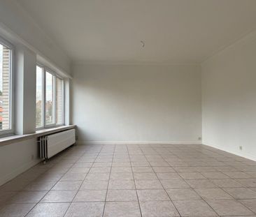 Lichtrijk appartement met terras en garagebox - AFSPRAAK MAKEN VIA ... - Photo 1