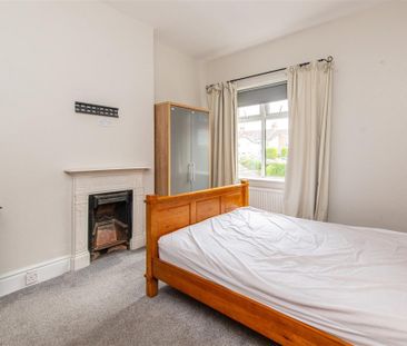 1 bed Room To Let - Photo 1