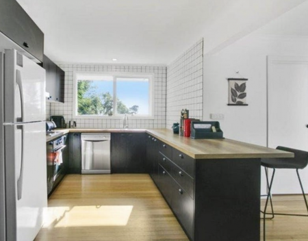 1 Irvine Ave - Photo 3