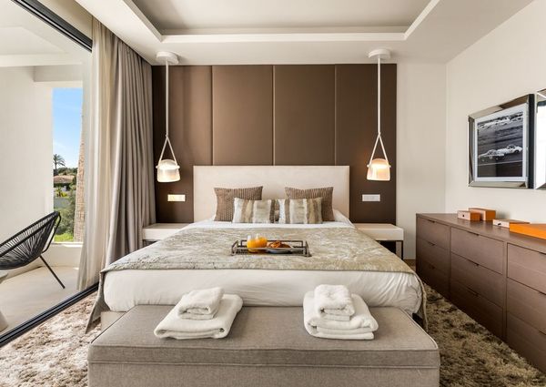 4 bedroom luxury Villa for rent in El Paraíso, Andalusia