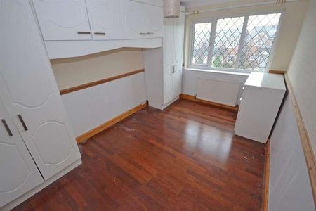 Upper Lane, Netherton, WF4 - Photo 2
