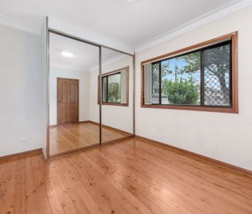 Three bedroom house for lease now! - Photo 5