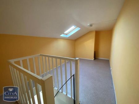 Location Appartement 5 pièces 107m² VALENCIENNES 59300 - Photo 3