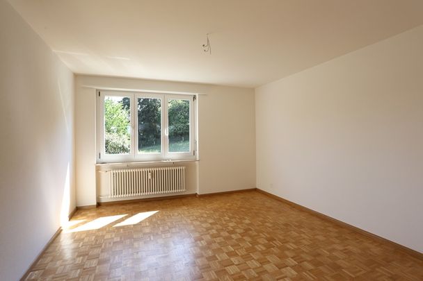 grosszügige 3,5-Zimmerwohnung in Allschwil mit zwei Balkone - Photo 1