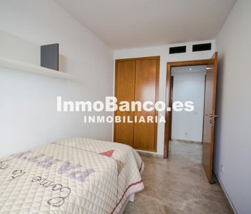 3 bedroom luxury Flat for rent in Valencia - Photo 2