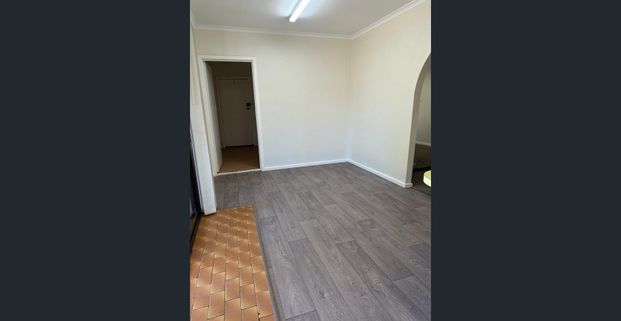 Neat and Tidy 4 bedroom home - Photo 1