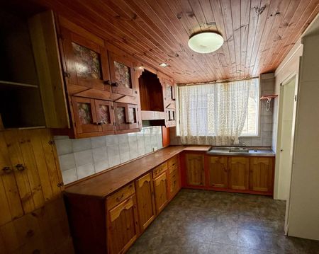 3 Bedroom Brick home in quiet location - Photo 5