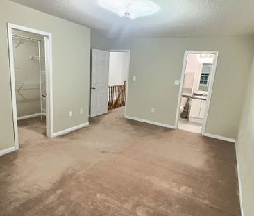 For Lease - 50 Kirkland Place, Whitby, Ontario - Photo 6