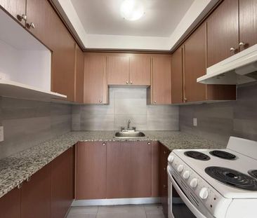 1 CH - 1 SDB - Saint-Laurent - $1,200 /mo - Photo 1