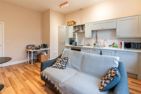 2 bed apartment to rent in Northumberland Street, City Centre, NE1 - Photo 2