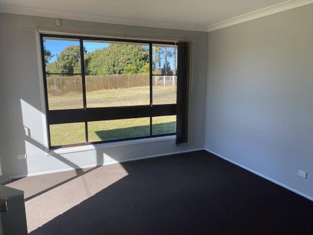 Spacious Family Home on Acres - Photo 2