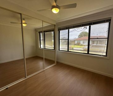 RENOVATED 3 BEDROOM HOME! - Photo 4