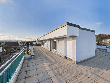 Wonderful 3.5-room penthouse apartment with large terrace in Rütihof, AG - Photo 2