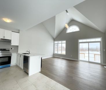 For Lease - 2 Shelson Place, Georgina, Ontario - Photo 3