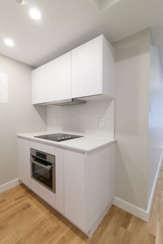 3455 Aylmer - Photo 2