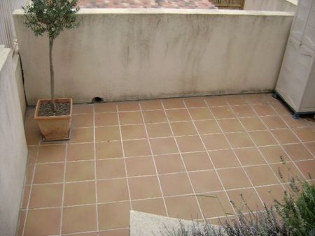 Location Appartement - Photo 2