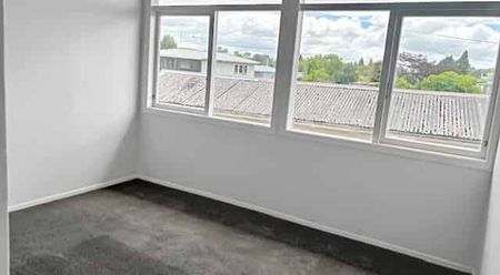 PUTARURU - 3 BEDROOM - Photo 3