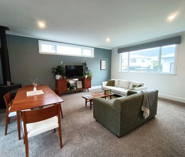 17 Rossiter Avenue, Waterloo - Photo 1