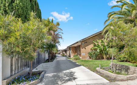 2/24 Holyrood Street, Hampton VIC 3188 - Apartment For Rent | Domain - Photo 5