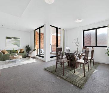 Spacious Three Bedroom Unit with Two Parking - Photo 1