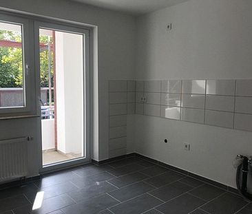 Modernisierte 3-Zimmer-Wohnung mit Balkon - Foto 5