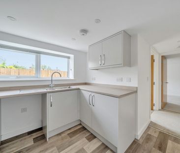 Detached house to rent on - Photo 3