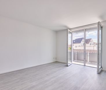 *Zentral und Modern* sanierte 2-Zimmerwohnung mit Balkon am Ravensb... - Photo 1