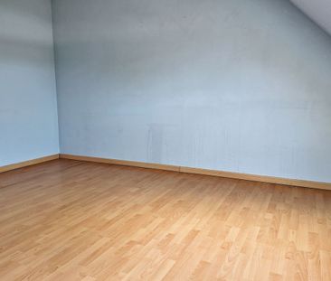 Gezellig en instapklaar duplexappartement met terras voor- en achte... - Photo 2