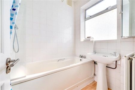 3 bedroom apartment to rent - Photo 5