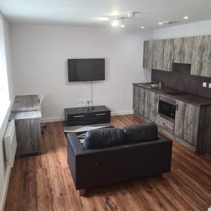 Studio to rent - Photo 2