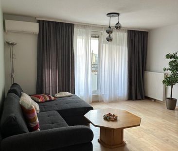 +++2-Zimmer-Wohnung mit Loggia, Klimaanlage und Lift+++ - Photo 1