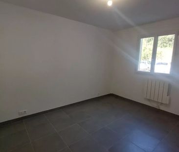 Location Appartement 2 pièces 42m² AURIOL 13390 - Photo 2