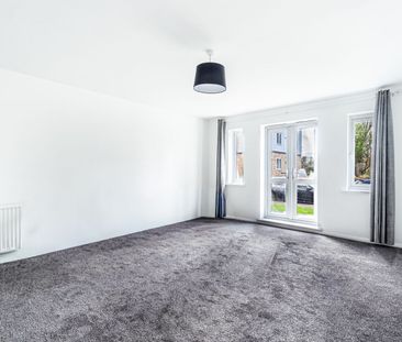 Available unfurnished from 24/11/2025 - Photo 2