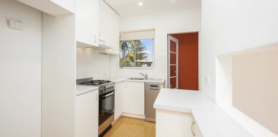 North-East Facing Two Bedroom Plus Study in Heart of Lane Cove - Photo 2