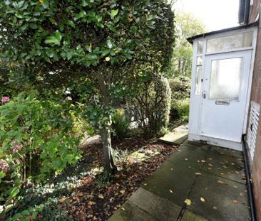 2 bedroom Flat in The Poplars (2 Bed), Leeds - Photo 1