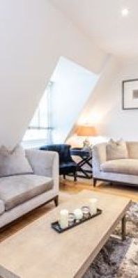 One Bedroom Flat to rent in London - Photo 1