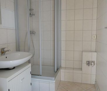 Teil-MÖBLIERTE Wohnung bequem für PENDLER zum einziehen ... - Photo 2